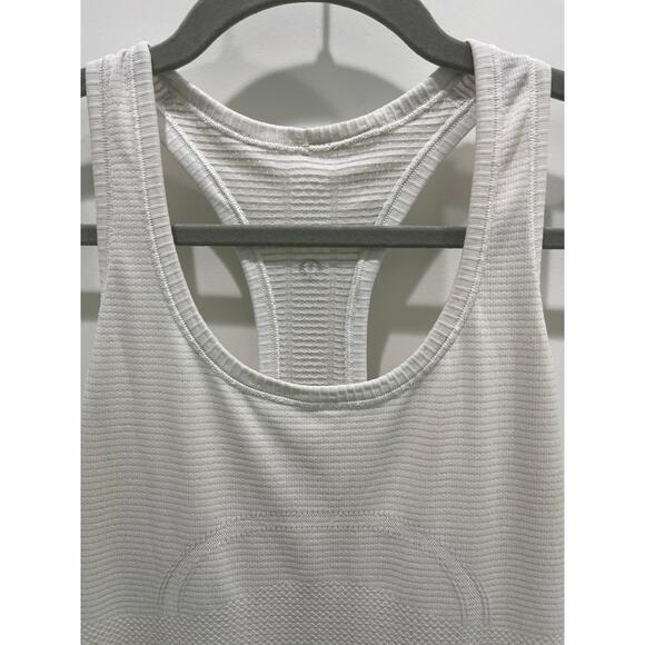 Lululemon White Swiftly Tech Racerback Tank Sz 6 - Picture 3 of 6